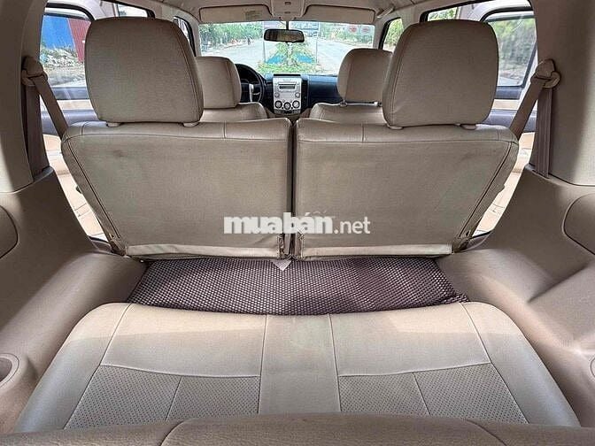 Ford Everest Bạc 7 chỗ Số sàn 2011