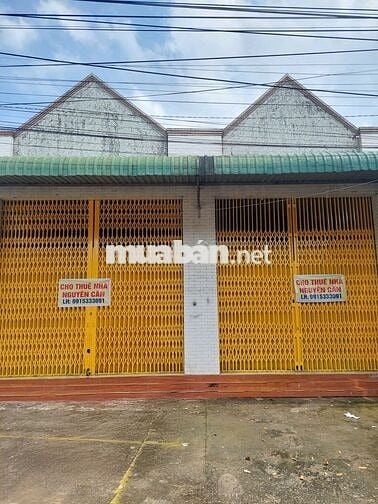 CHO THUÊ NHÀ NGUYÊN CĂN MẶT TIỀN QL1A – ĐỐI DIỆN CHỢ HƯNG NGHĨA