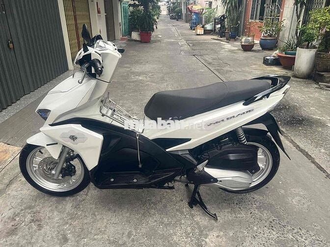 Honda airblade robot màu trắng chính chủ bstp