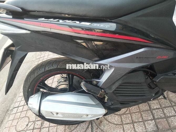 Yamaha Luvias FI 2015 Đen đỏ
