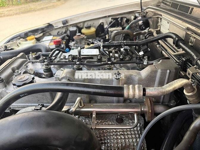 Ford Everest Bạc 7 chỗ Số sàn 2011