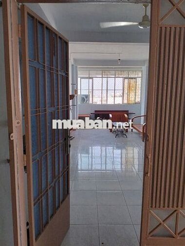 Chung cư 2PN yên tĩnh, sạch sẽ, gần chợ phù hợp với gia đình nhỏ