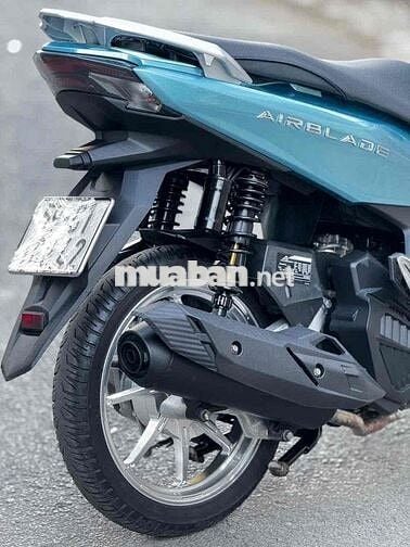 Honda Air Blade 150 2022 kiễng đẹp nợ xấu trả 50%