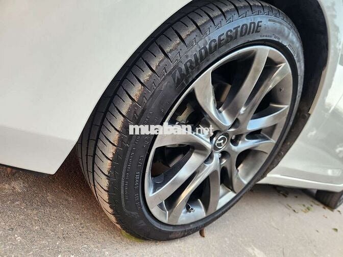 2018 2.0L Premium - 90000 km