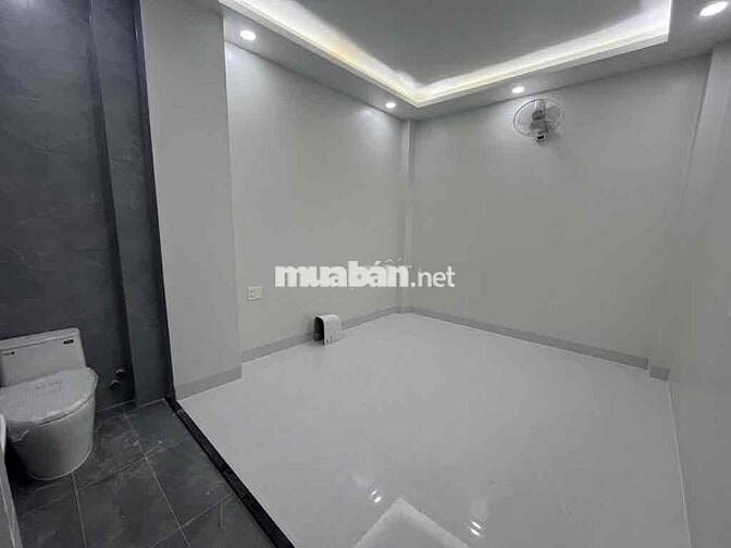 Bán Nhà mới 5 tầng hẻm lớn Lạc Long Quân – Bình Thới Nhà thi đấu Phú t