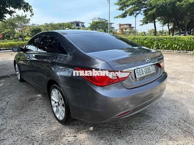 cần bán xe gia đình