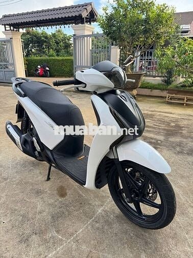 cần bán xe SH150i (2015)