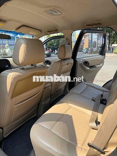 Escape 2005 2.3AT 4x4 ngay chủ bán hoặc đổi xe