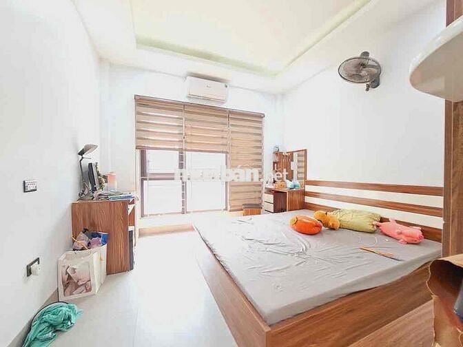 Bán nhà phố Đại Từ - gần ngay ô tô - không quy hoạch - mới - 50m2 5T