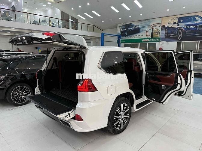 Lexus LX570 2018 Trắng 93000 km