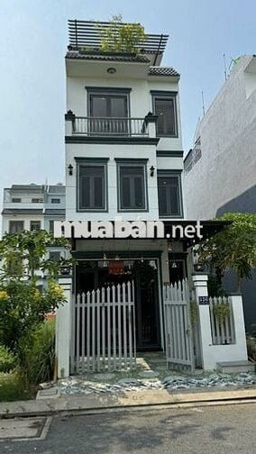 CHO THUÊ NHÀ 3 TẤM, KĐT FIVE STAR ECO CITY, CÁCH CHỢ BÌNH CHÁNH 2 KM