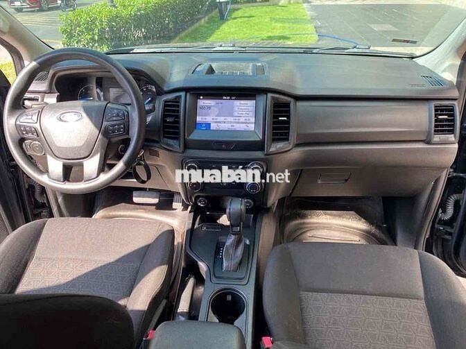 Ford Ranger XLS AT 2020 111.000 km Đen