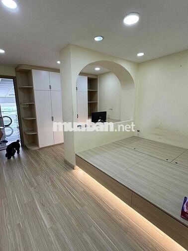 Cho thuê nhà đẹp hẻm xe tải tới nhà p16 q8