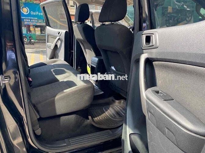 Ford Ranger XLS AT 2020 111.000 km Đen