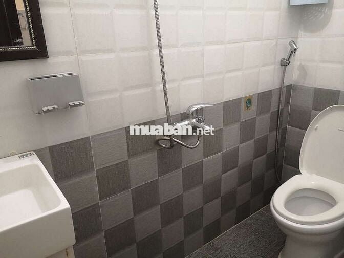 Nhà đẹp 45m2 - K127 Lý Tự Trọng cho thuê