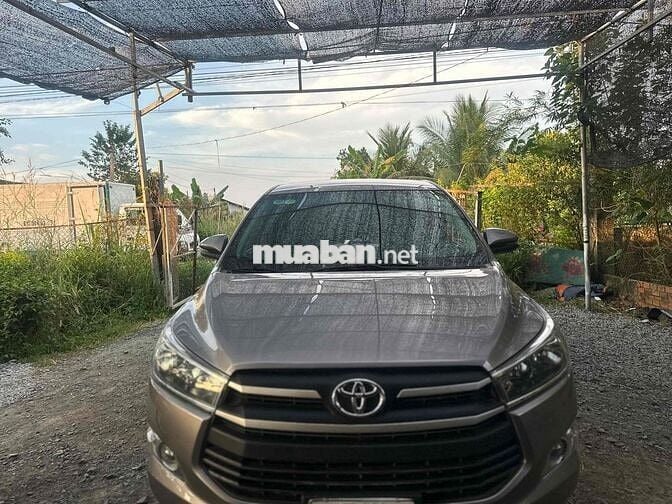 Toyota Innova 2019 2.0E - 80000 km