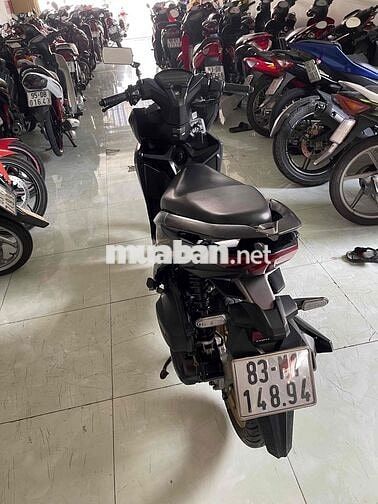 Honda Vario 125 Xám đen