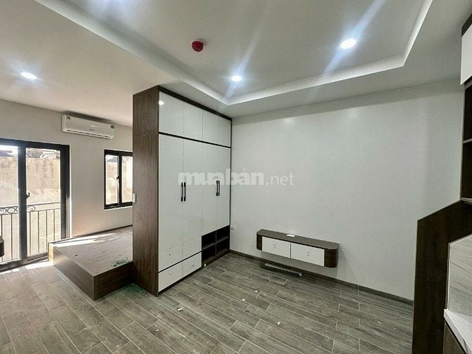 Cho thuê phòng trọ phố Nguyễn Khang, Cầu Giấy 25m2 đầy đủ nội thất 