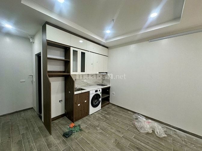 Cho thuê phòng trọ phố Nguyễn Khang, Cầu Giấy 25m2 đầy đủ nội thất 