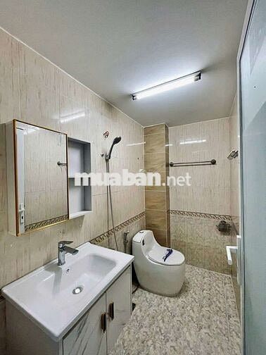 Cho thuê nhà đg.nội bộ.cmt8.p5.tân bình