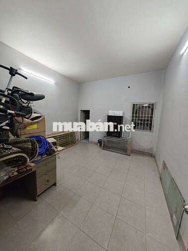 MẶT TIỀN KINH DOANH - ĐƯỜNG TO - KHU SẦM UẤT - CHO LÀM CHDV