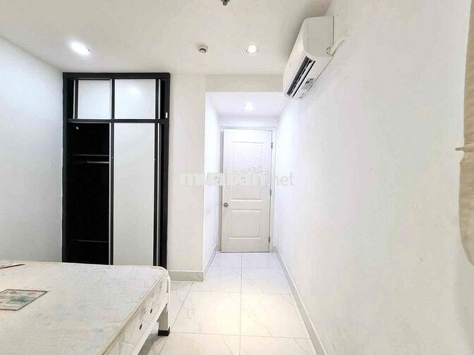 Chung cư Dragon Hill 1 - Nhà Bè cho thuê 2PN 2WC giá 11 triệu ở liền