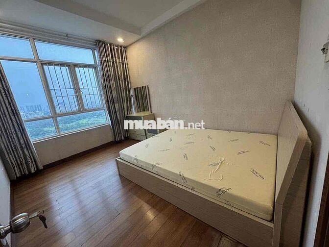 Cho thuê chung cư Phú Hoàng Anh dt 88m2 2PN 2WC giá 10 triệu