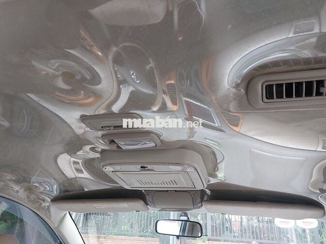 Toyota Innova 2009 G - 140000 km