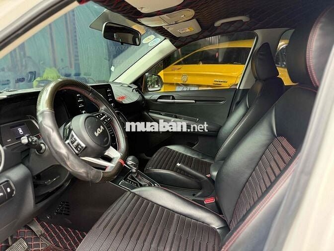 Kia Sonet 2021 Luxury 1.5 AT - Sonnet Trắng Sport