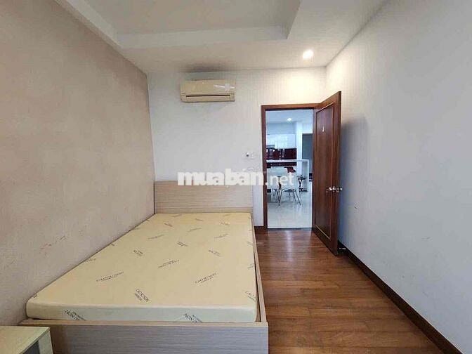 Cho thuê chung cư Phú Hoàng Anh dt 88m2 2PN 2WC giá 10 triệu