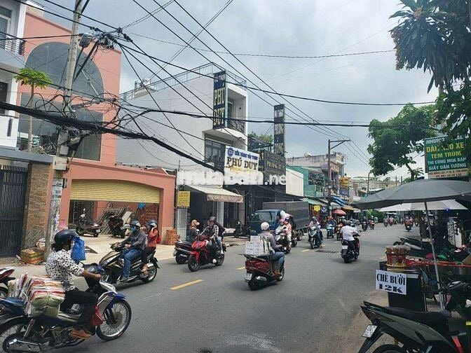 Cho Thuê Nhà Khu Vực Đồng Đen.Tân Bình. 10x20