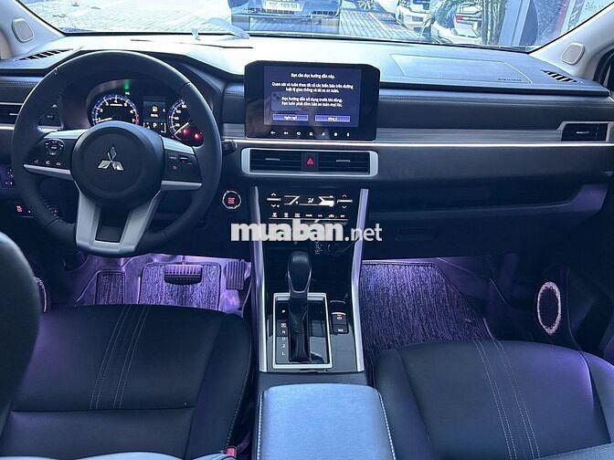 Mitsubishi Xpander 2025 Premium 1.5 AT - 14000 km