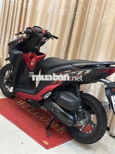 Honda Vario 150 Đỏ đen
