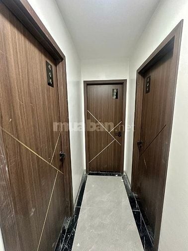 Cho thuê phòng trọ phố Nguyễn Khang, Cầu Giấy 25m2 đầy đủ nội thất 