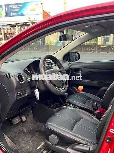 Attrage CVT Pre Đỏ Siêu Lướt