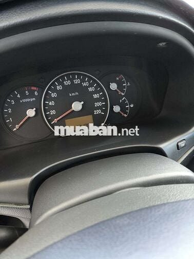 KIA CARENS 2007 CRDi 2.0 MT - 180000 km