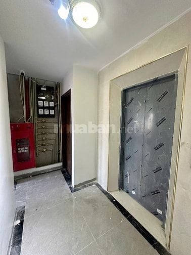 Cho thuê phòng trọ phố Nguyễn Khang, Cầu Giấy 25m2 đầy đủ nội thất 