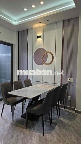 nhà 3 tầng kiên cố ô tô tránh nhau sẵn bìa sang tên