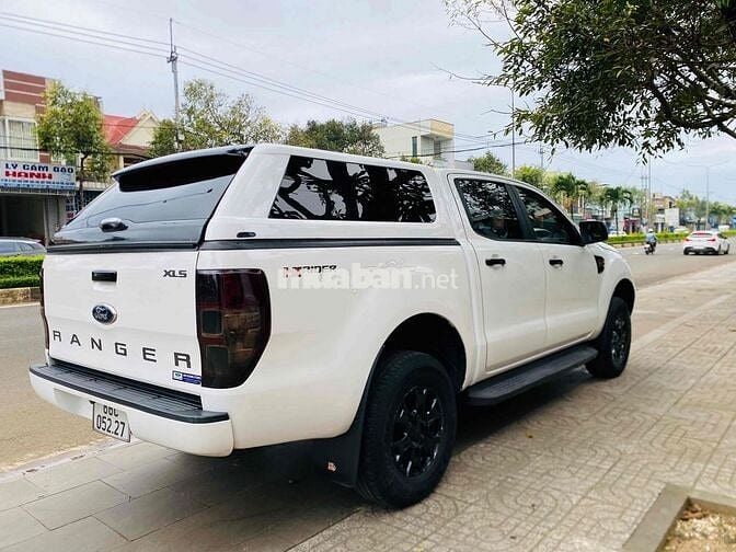 Ford Ranger XLS 2016 Trắng