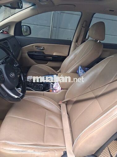 Kia Sedona 2017 - 667562 km