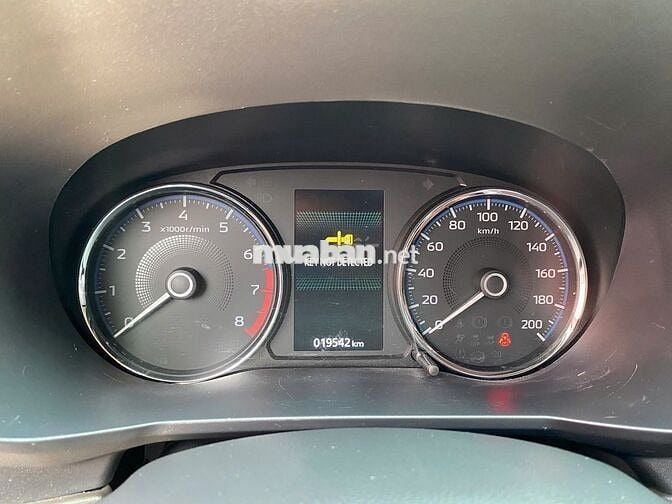 Mitsubishi Xpander Premium 2025 19542 km -mới tinh