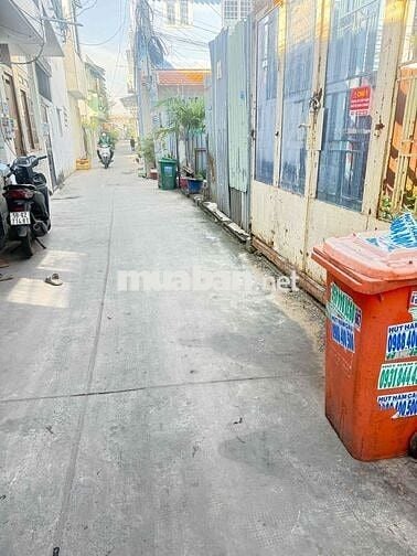 🏡 Nhà cho thuê khu c hẻm xe hơi 🚘🚘  👉Gần nhà thời Nam Hải  📐Dt 4x8 1 l