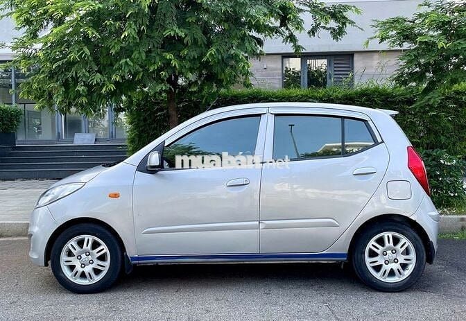 Hyundai i10 2011 Số tự động - 147000km