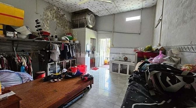 Cô Ánh bán căn nhà cấp 4 mặt tiền kinh doanh Bình Chánh. GIÁ: 970tr