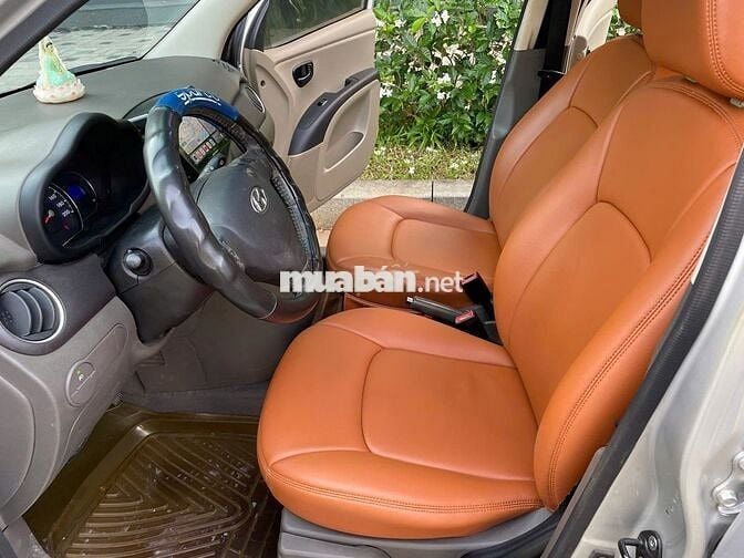 Hyundai i10 2011 Số tự động - 147000km