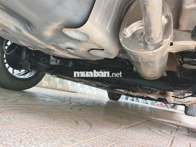 Cần bán Hyundai Accent 2020j