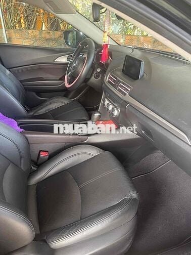 Mazda 3 2018 Sport Premium 63000 km