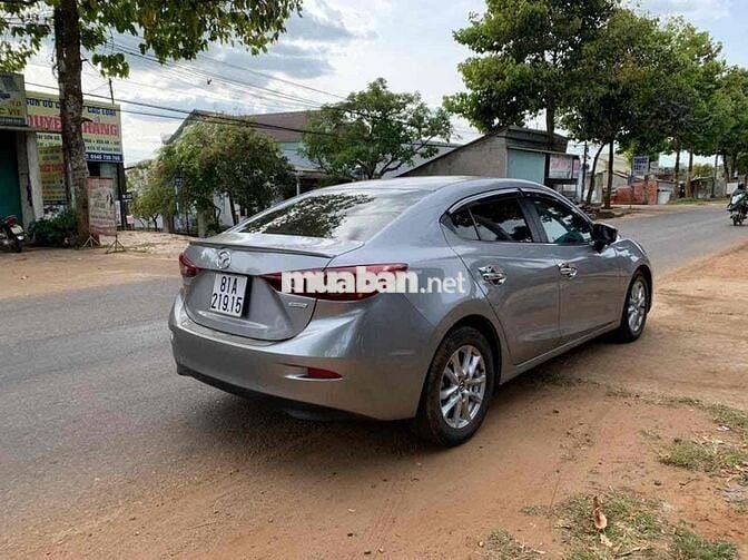Mazda 3 2016 1.5 AT Sedan - 120 km