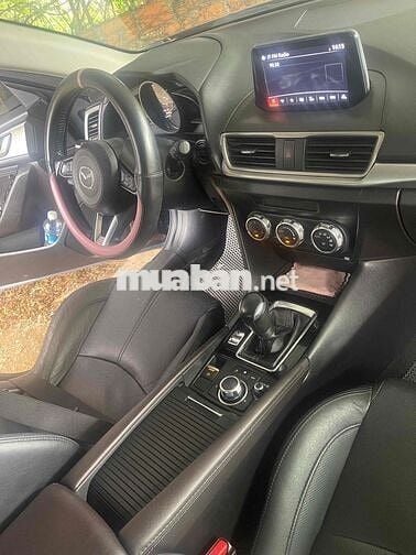 Mazda 3 2018 Sport Premium 63000 km