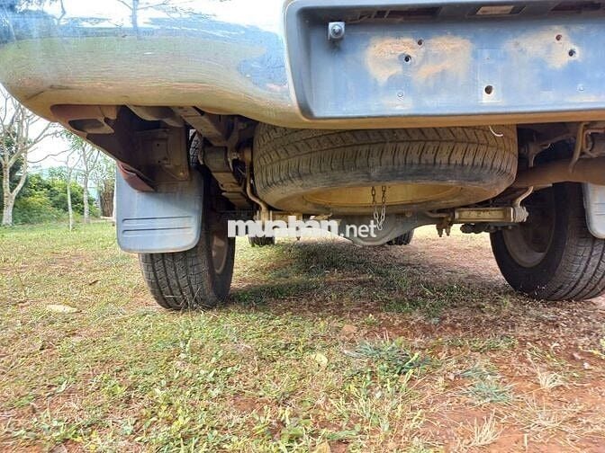 Toyota Hilux 2013 3.0G 4x4 MT - 280000 km